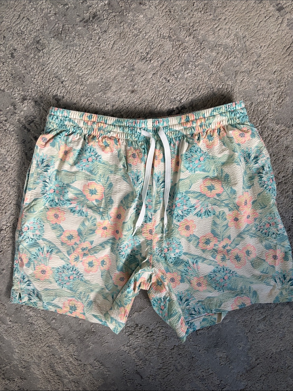 chubbies Mint Green Floral Swim Shorts with Peach Accents